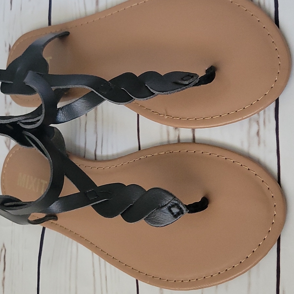 Braided  Sandals - Picture 2 of 7